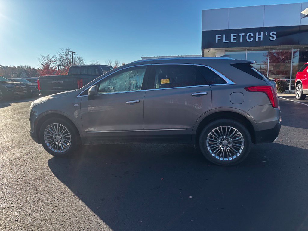 Used 2018 Cadillac XT5 Luxury w/ Driver Awareness Package AWD/4WD image 7
