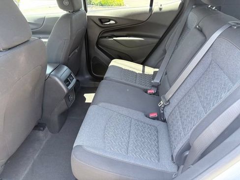 Used 2023 Chevrolet Equinox LT FWD image 7