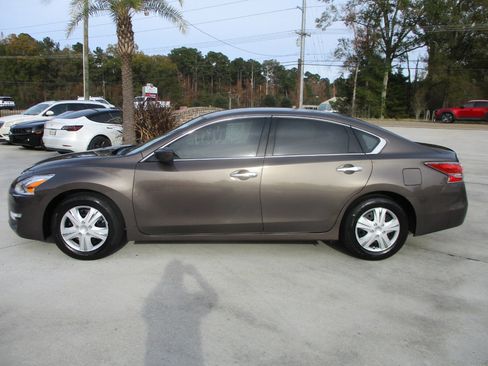 Used 2017 Nissan Altima 2.5 SL image 2