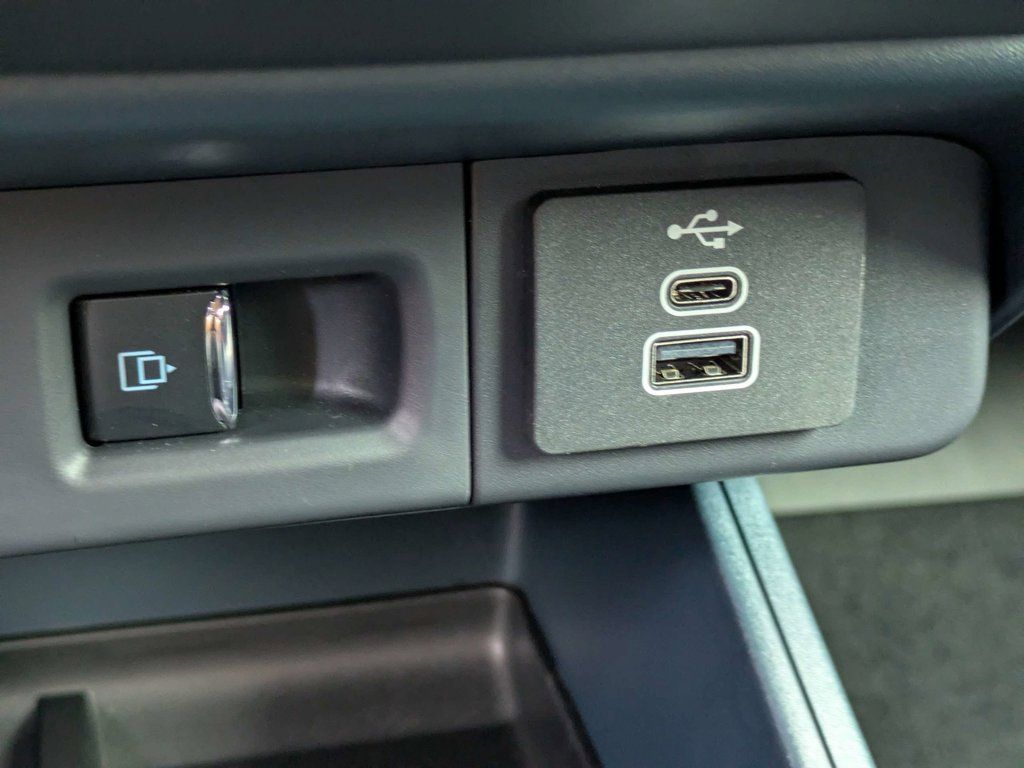 New 2026 Ford Maverick Tremor AWD/4WD image 24
