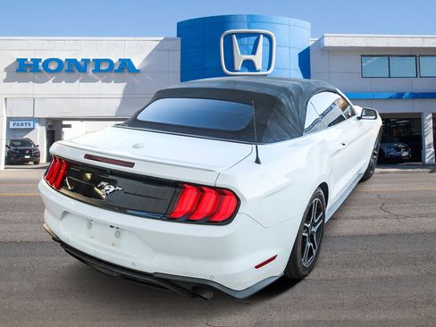Used 2021 Ford Mustang Premium image 7