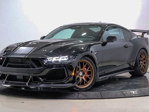 Used 2025 Ford Mustang GT Premium w/ GT Performance Package RWD image 1