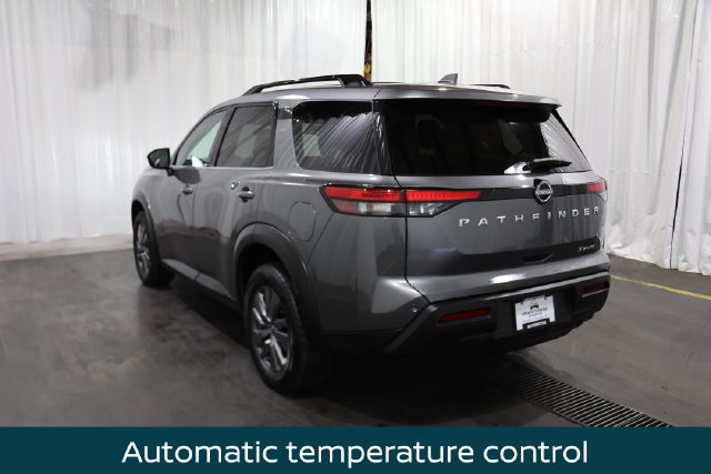 Certified 2024 Nissan Pathfinder SV AWD/4WD image 5