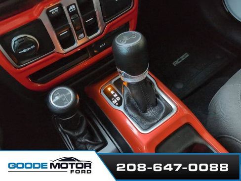 Used 2018 Jeep Wrangler Unlimited Sport S image 17