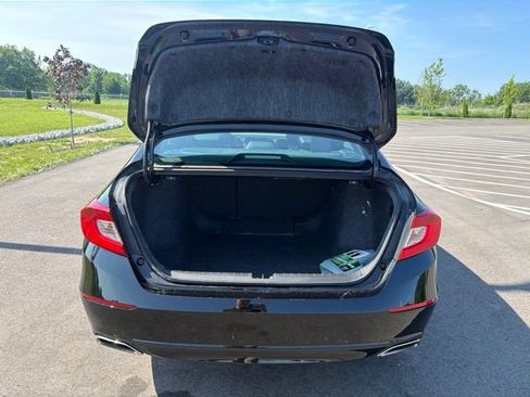Used 2022 Honda Accord Sport image 9