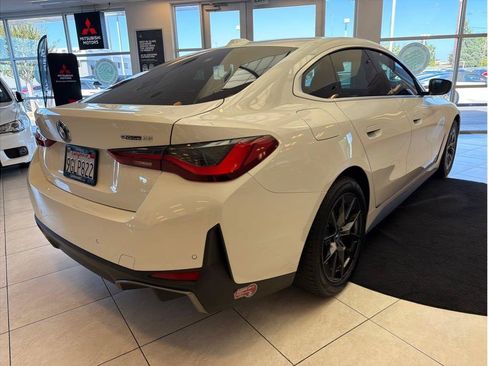 Used 2023 BMW i4 eDrive35 w/ Premium Package RWD image 5