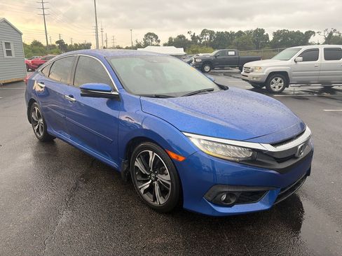 Used 2016 Honda Civic Touring image 1