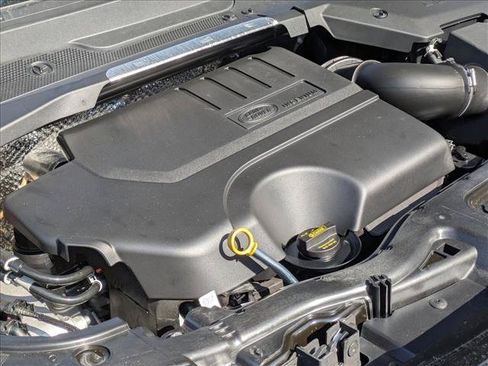 New 2026 Land Rover Discovery Sport Landmark AWD/4WD image 19