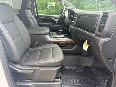 Used 2026 Chevrolet Silverado 1500 RST w/ Safety Package AWD/4WD image 22