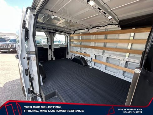 Used 2025 Ford Transit 250 Low Roof w/ Exterior Upgrade Package RWD image 11
