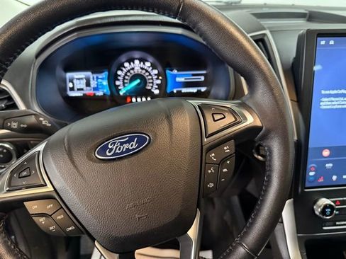 Used 2023 Ford Edge SEL image 22