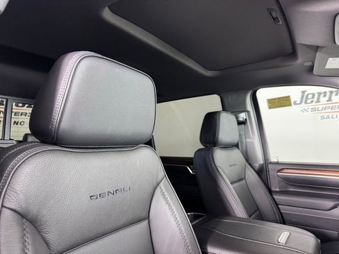 Used 2025 GMC Sierra 2500 Denali w/ Technology Package image 33