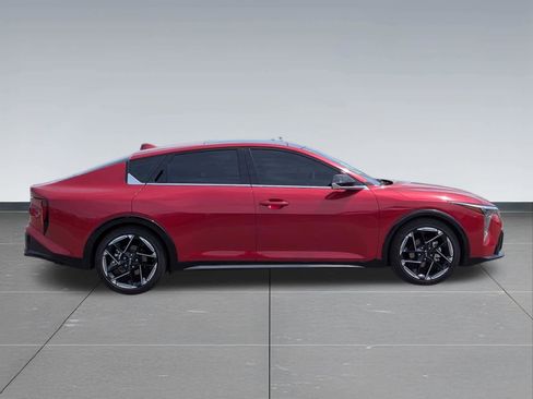 Used 2025 Kia K4 GT-Line w/ GT-Line Premium Package FWD image 6