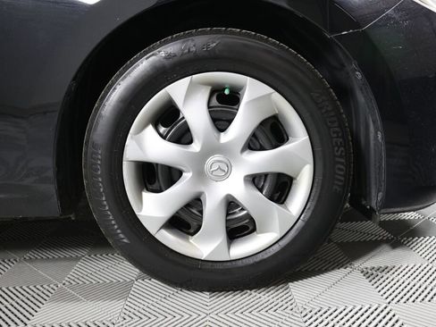 Used 2014 MAZDA MAZDA3 i Sport image 6