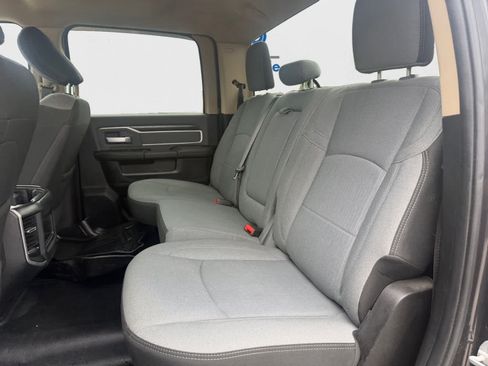 Used 2019 RAM 2500 Big Horn AWD/4WD image 18