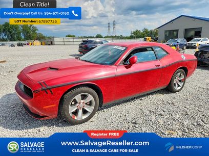 Used 2016 Dodge Challenger SXT