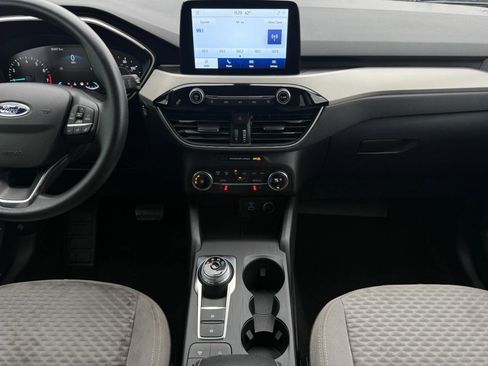 Used 2020 Ford Escape SE image 34