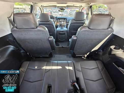 Used 2019 Cadillac Escalade Luxury AWD/4WD image 21