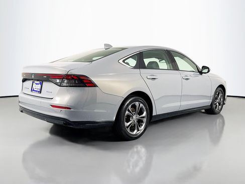 Certified 2024 Honda Accord EX-L image 5