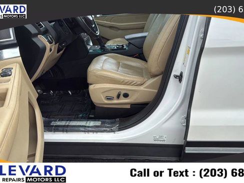 Used 2016 Ford Explorer Limited w/ Equipment Group 303A image 28