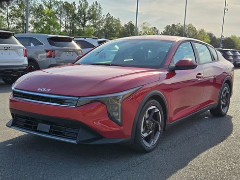 New 2026 Kia K4 EX image 3