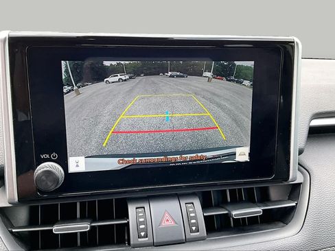 Used 2023 Toyota RAV4 XLE Premium FWD image 27