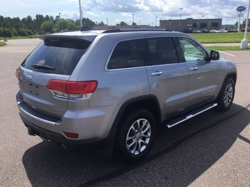 Used 2016 Jeep Grand Cherokee Limited w/ Trailer Tow Group IV AWD/4WD image 11