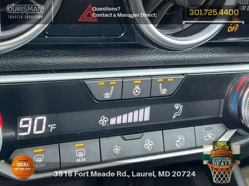 Used 2020 Nissan Sentra SR w/ Premium Package image 24