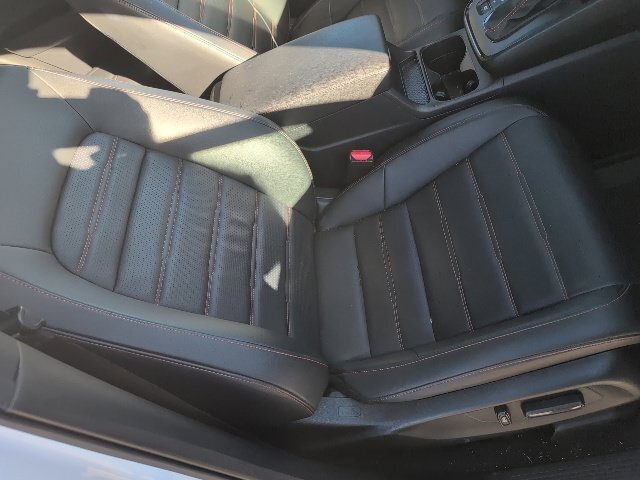 Used 2025 Honda CR-V Sport Touring image 9