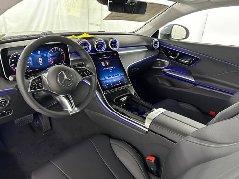 Certified 2026 Mercedes-Benz CLE 300 4MATIC Coupe image 4