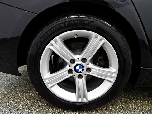 Used 2014 BMW 320i xDrive Sedan AWD/4WD image 21