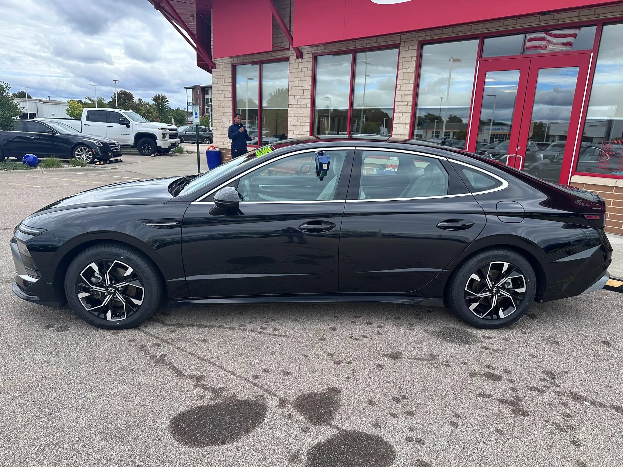 Used 2025 Hyundai Sonata SEL FWD image 8