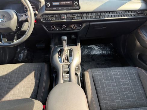Used 2023 Honda HR-V Sport image 16