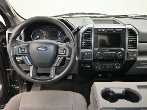 Used 2020 Ford F250 XLT image 12