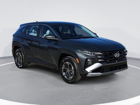New 2026 Hyundai Tucson Blue SE AWD/4WD image 3