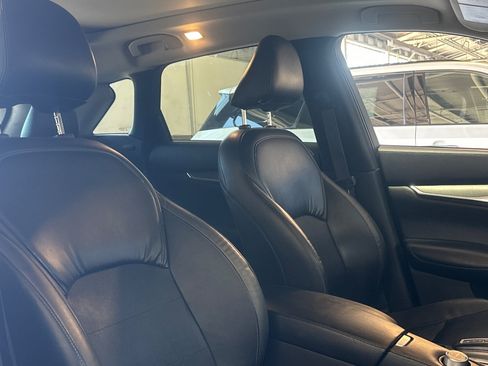 Used 2023 INFINITI QX50 Luxe FWD image 32