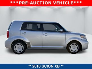 Used 2010 Scion xB video 3
