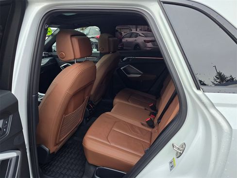 Used 2021 Audi Q3 2.0T Premium Plus w/ Premium Plus Package image 20