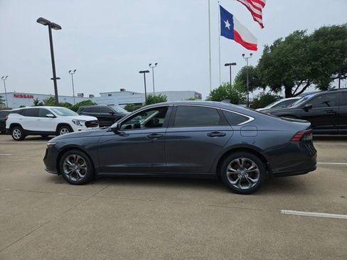Used 2023 Honda Accord EX image 8