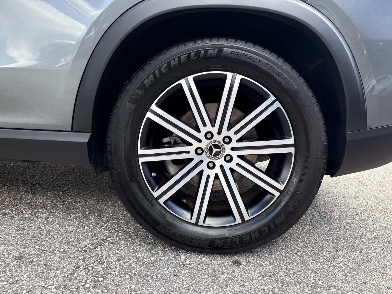 Certified 2025 Mercedes-Benz GLE 450 4MATIC image 10