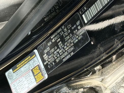 Used 2024 Kia Forte LXS image 29