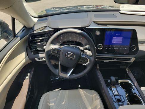 Certified 2023 Lexus RX 350 FWD w/ Accessory Package (Z1) image 16