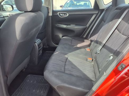 Used 2017 Nissan Sentra SV FWD image 17