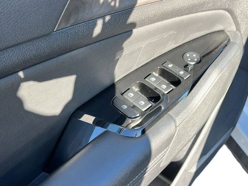 Used 2023 Kia Sportage X-Line image 25