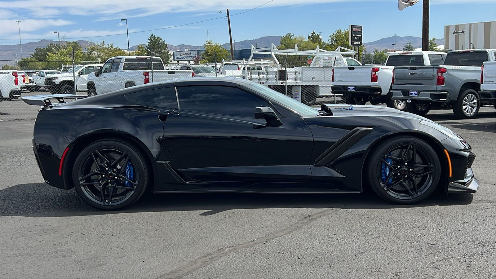 Used 2019 Chevrolet Corvette ZR1 RWD image 4