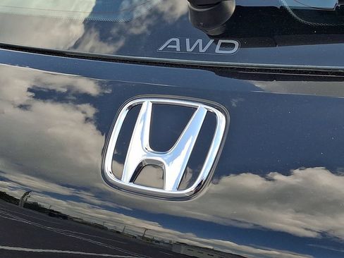 Used 2025 Honda HR-V LX image 29