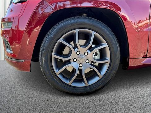 Used 2021 Jeep Grand Cherokee High Altitude image 30