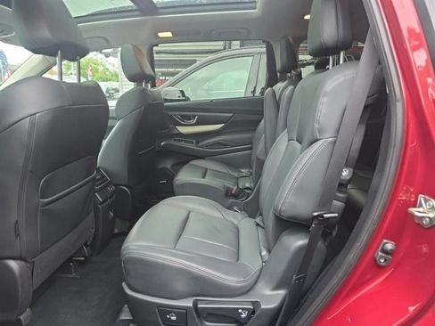 Used 2019 Subaru Ascent Limited AWD/4WD image 13