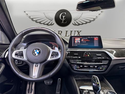 Used 2020 BMW M550i xDrive w/ Dynamic Handling Package image 10