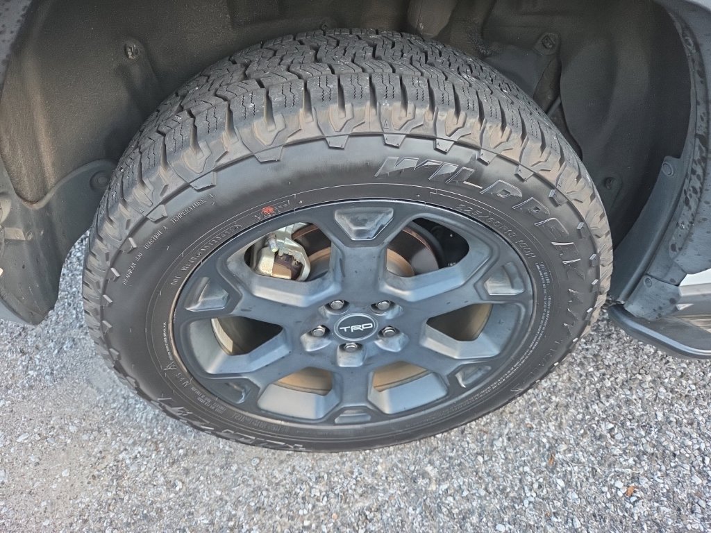Used 2021 Toyota RAV4 TRD Off-Road AWD/4WD image 10